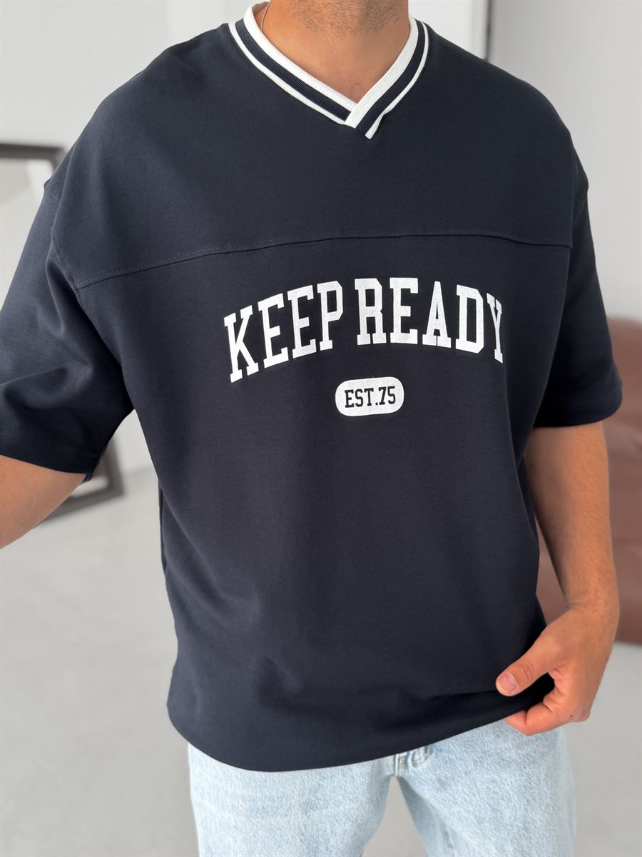 Keep Ready V-Neck Oversize T-Shirt