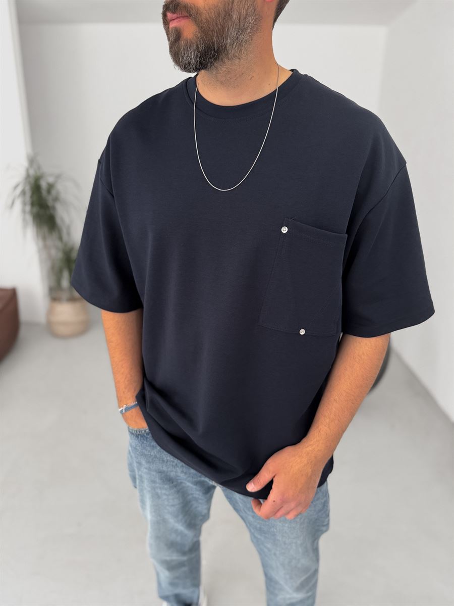 Rivet Pocket Detailed Oversize T-Shirt