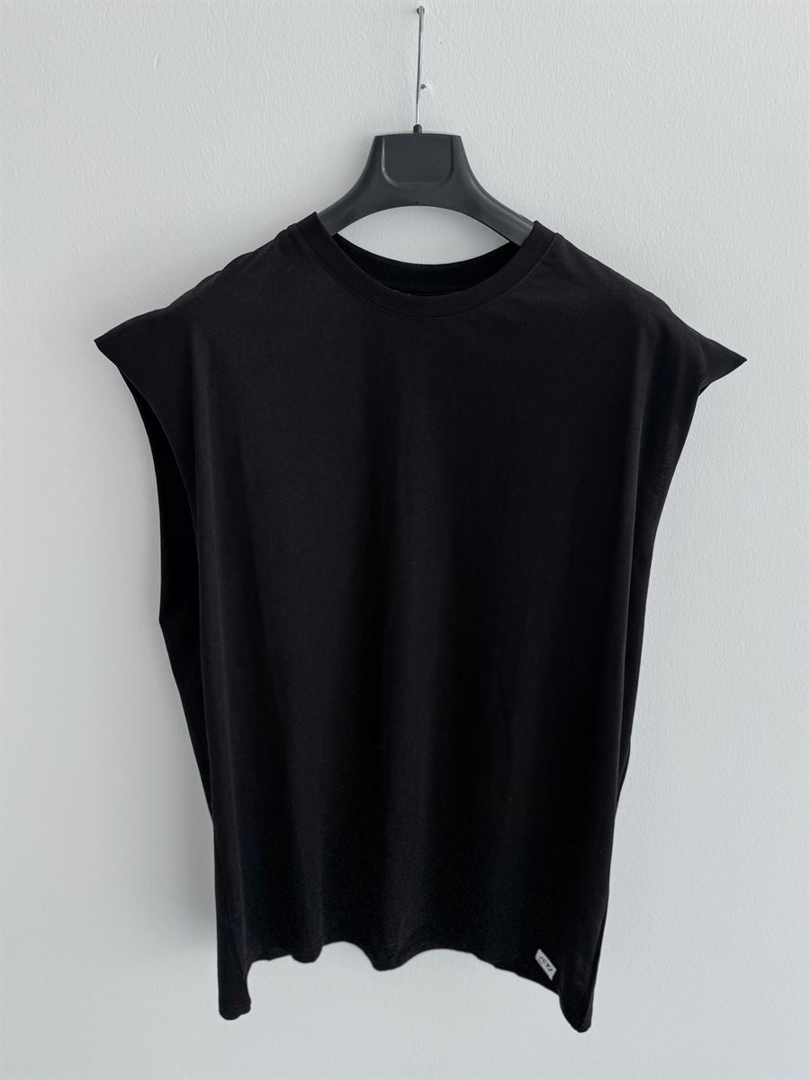Sleeveless Oversize T-Shirt