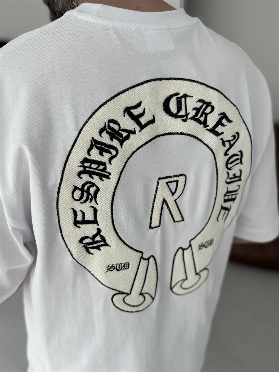 Creative Embroidered Oversize T-Shirt