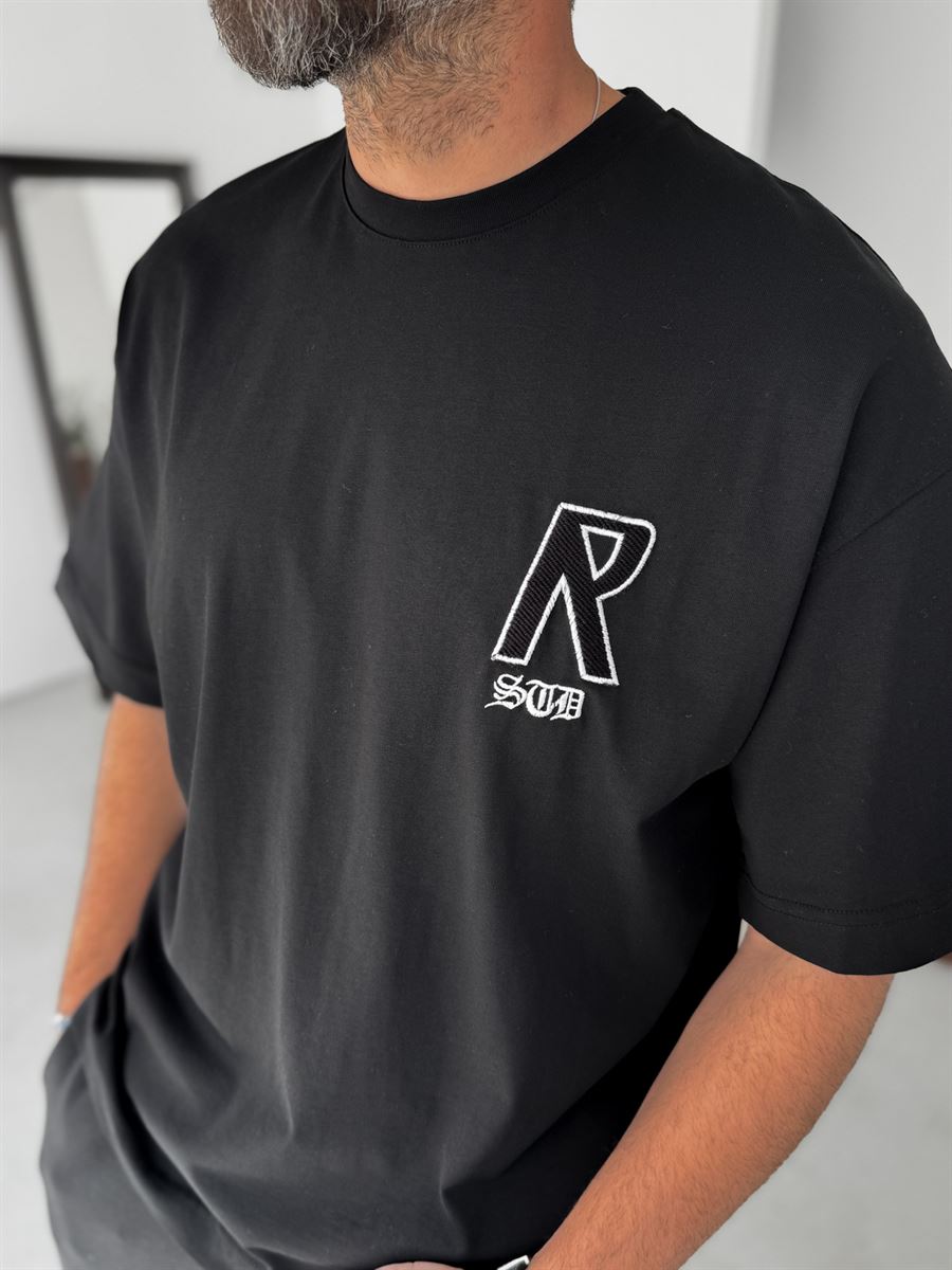 Creative Embroidered Oversize T-Shirt