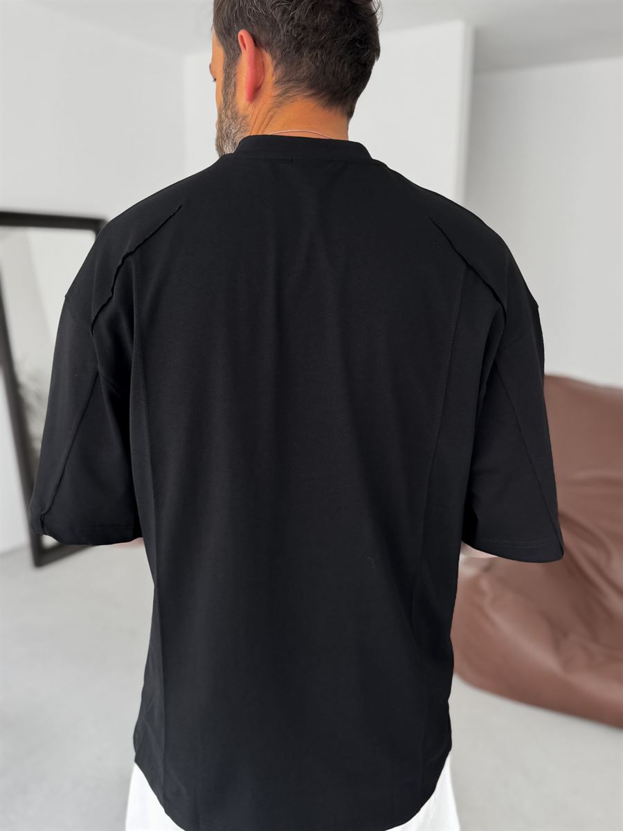 Shiny R-Printed Oversize T-Shirt