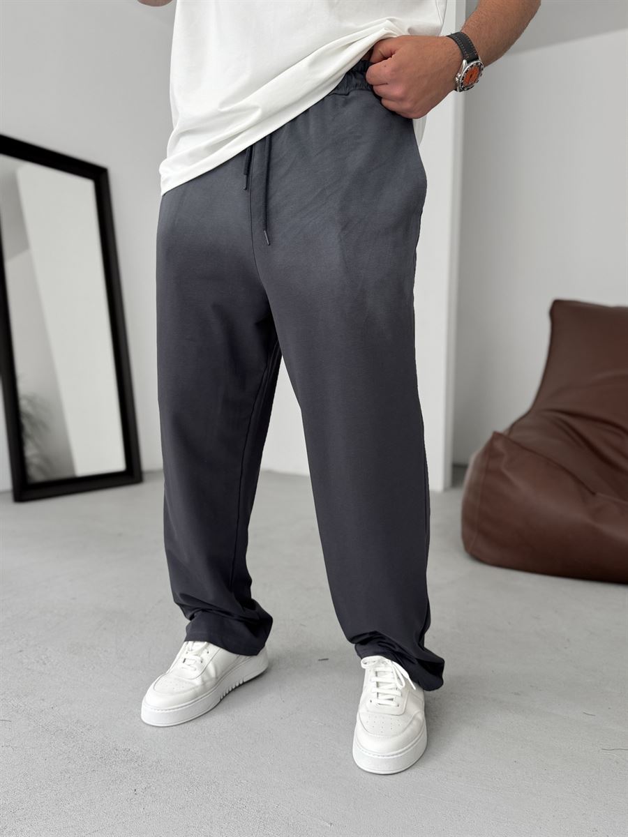Washed Straight Leg Sweatpants