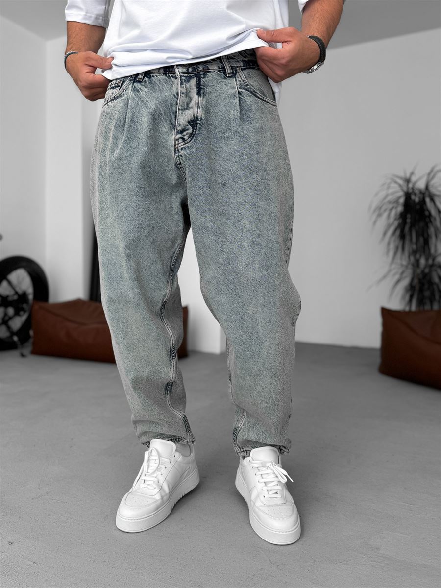 Balloon Fit Washed Jean