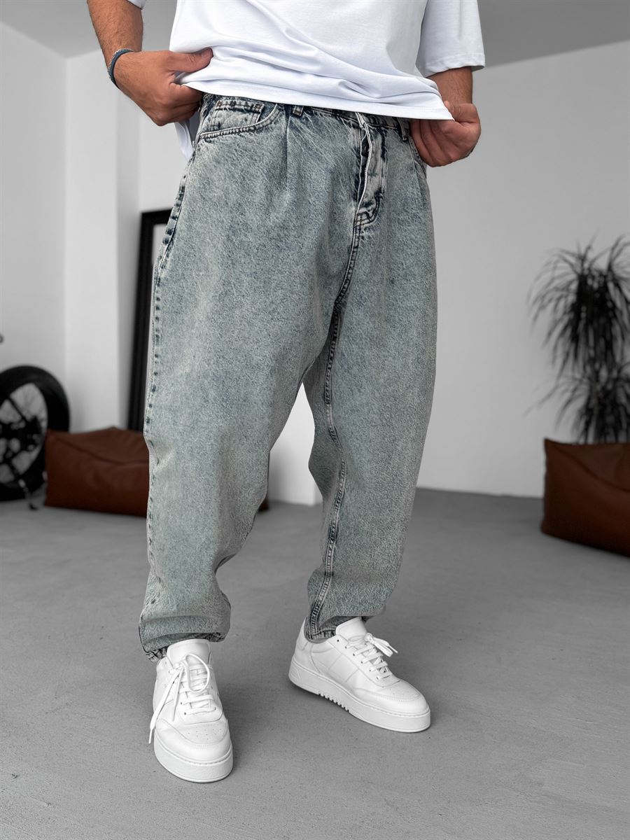 Balloon Fit Washed Jean