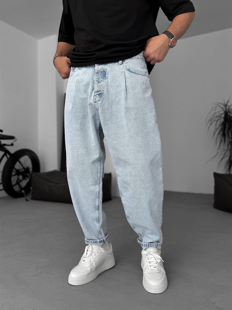 Balloon Fit Washed Jean