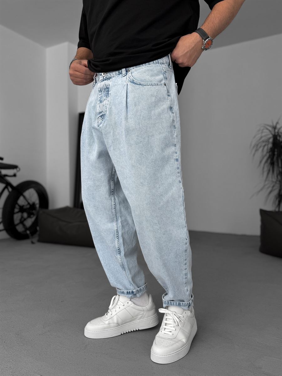 Balloon Fit Washed Jean