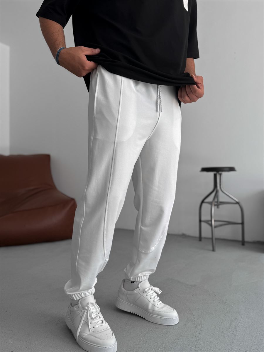 Elasticated Sweatpants with Stitching Detail