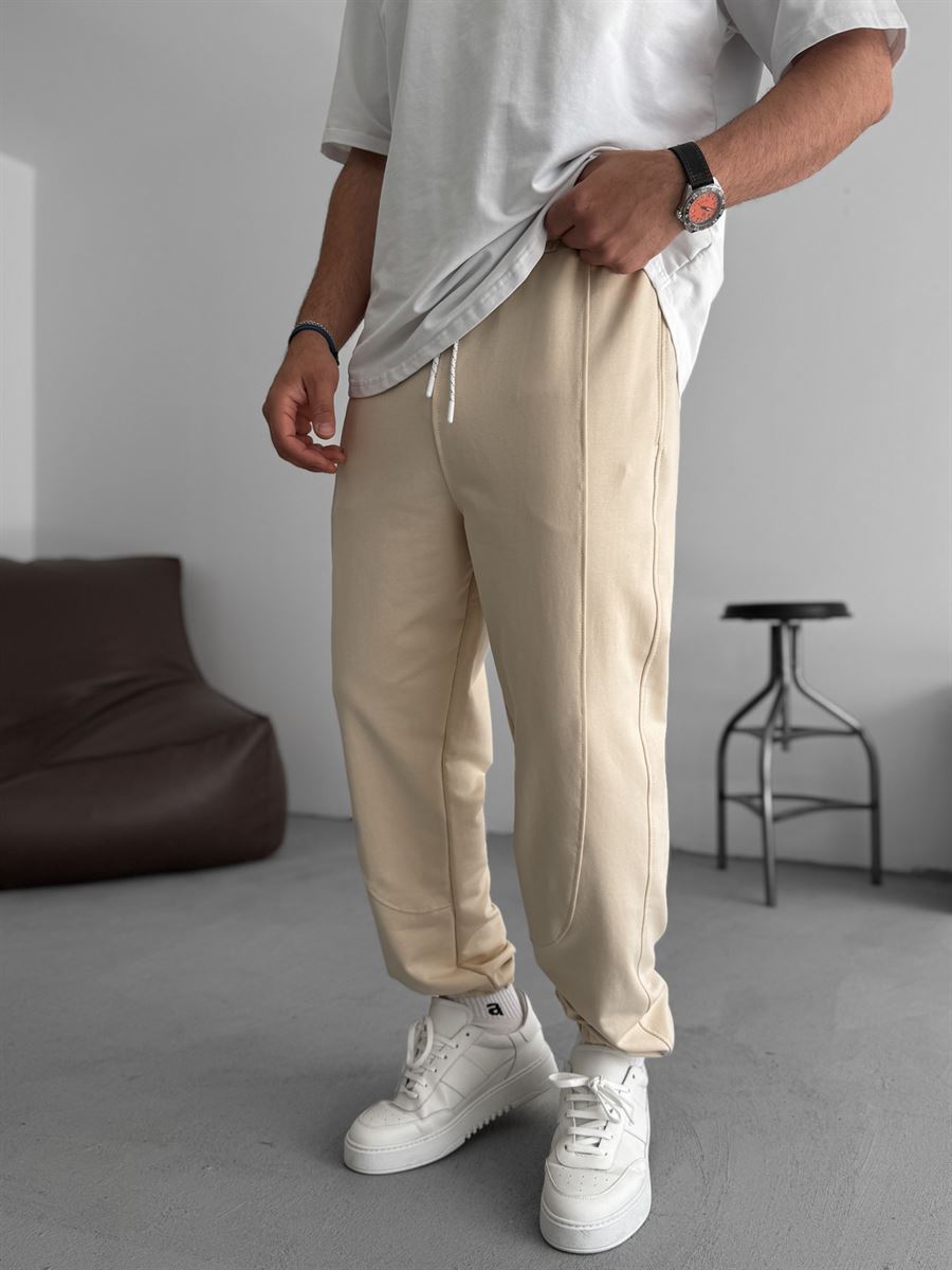 Elasticated Sweatpants with Stitching Detail