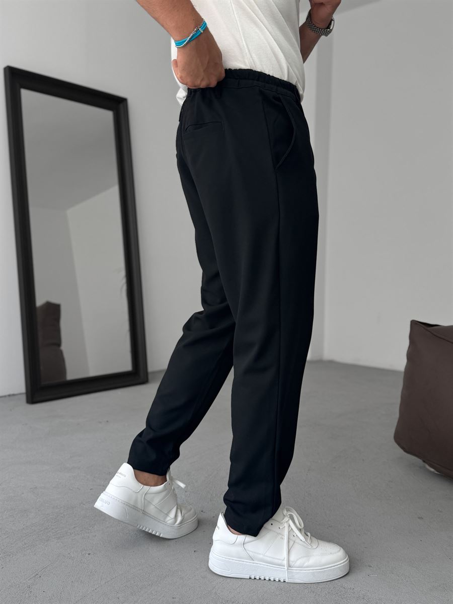 Relaxed Fit Trousers