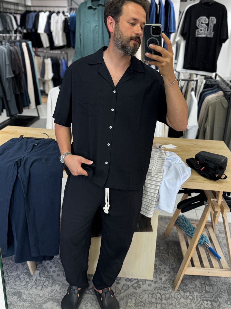 Dreams Embroidered Shirt with Pockets