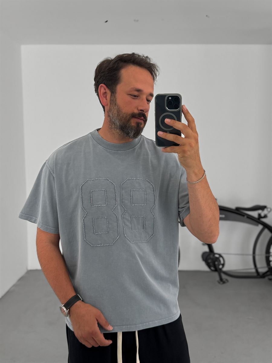 88 Patched Washed T-Shirt