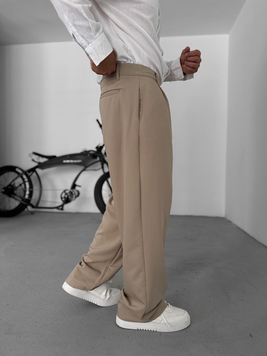 Pleated Fabric Baggy Pants