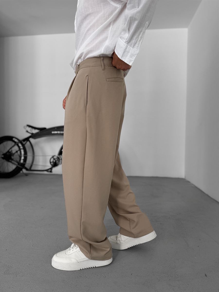 Pleated Fabric Baggy Pants