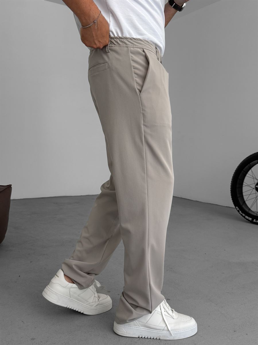 Pleated Lycra Baggy Pants