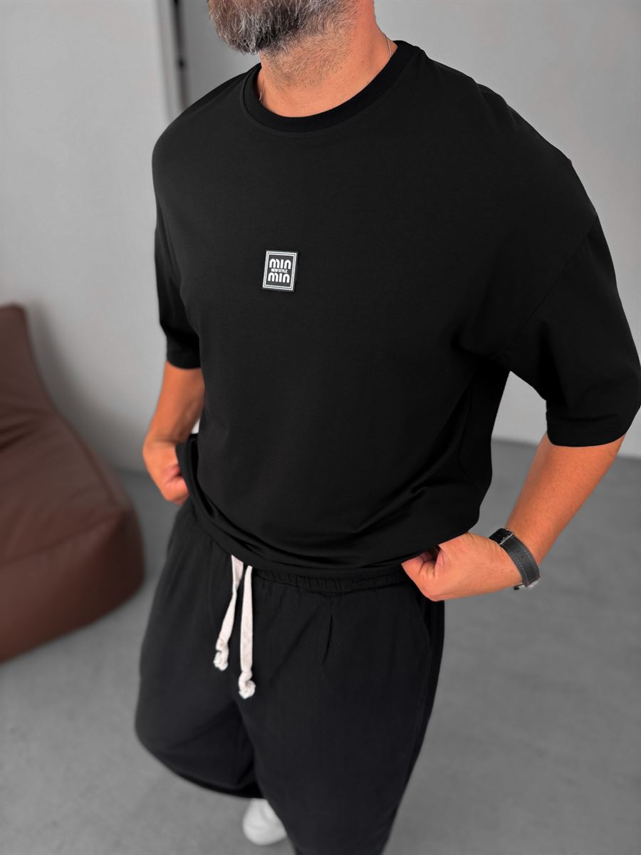 MIN Patched Oversize T-Shirt