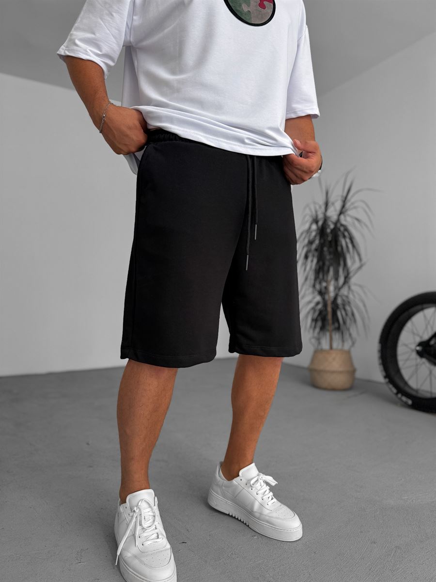 BB Embroidered Basic Shorts