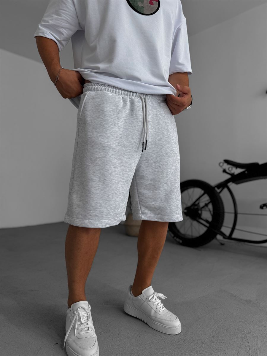 BB Embroidered Basic Shorts