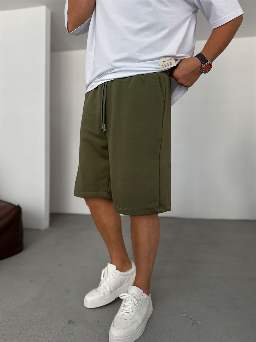 Three-Thread Basic Shorts