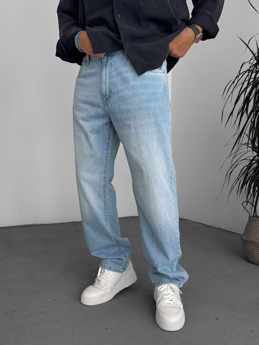 Washed Baggy Jean