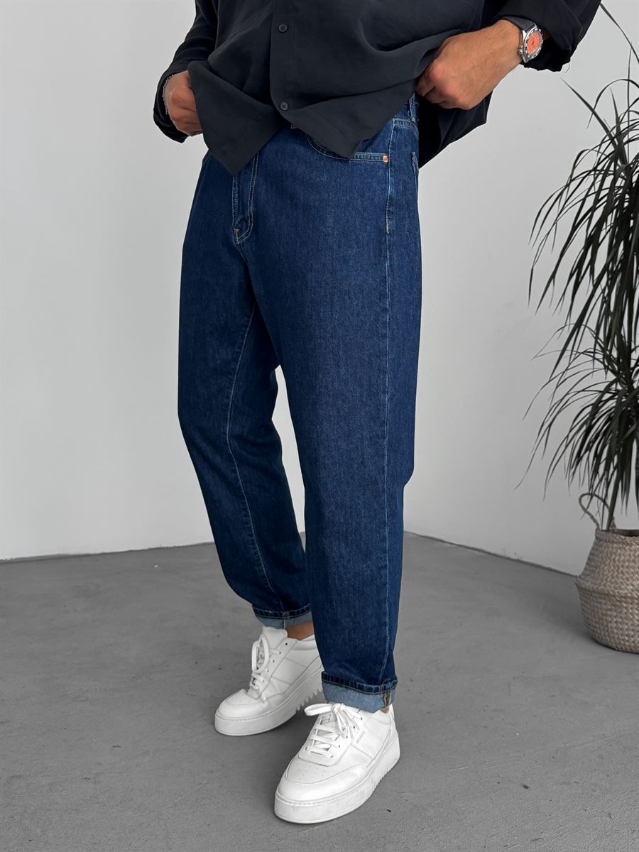 Basic Boyfriend Jean