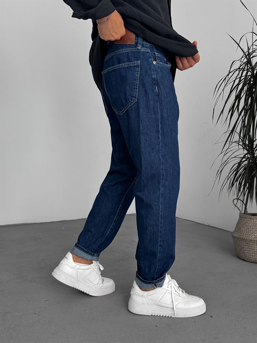 Basic Boyfriend Jean