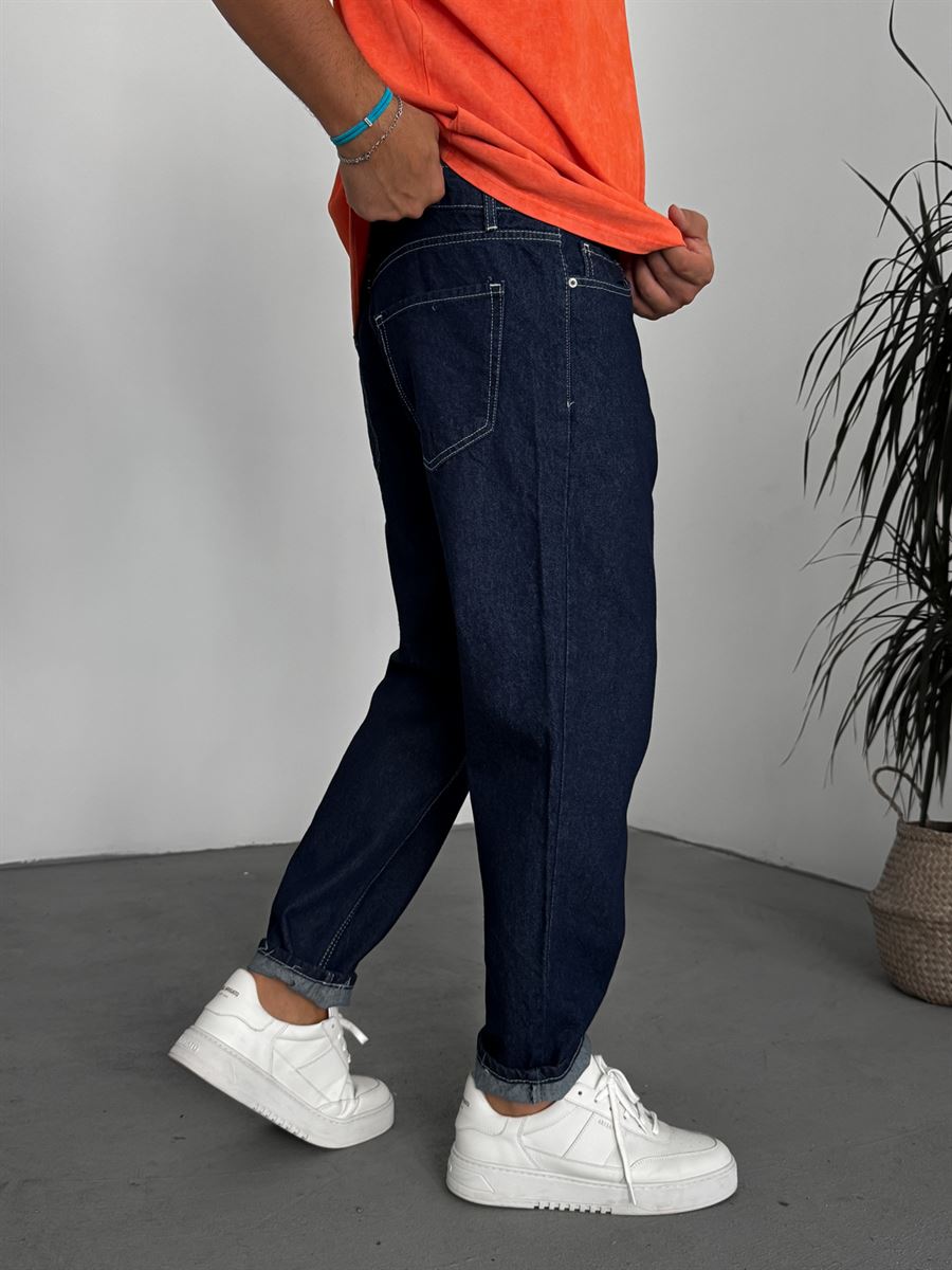 Washed Stitched Boyfriend Jean