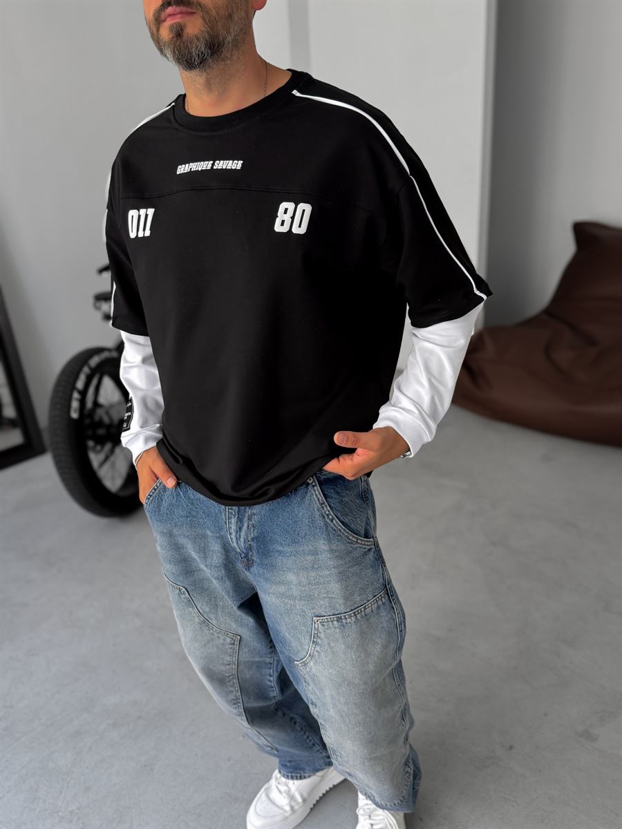 Graphique Embossed Patchwork Sweatshirt