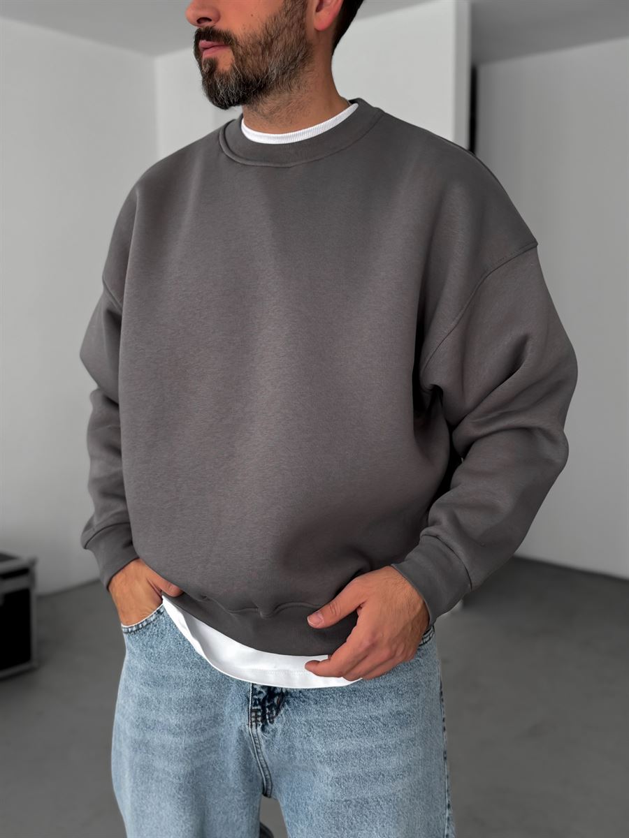 Basic Sweatshirt