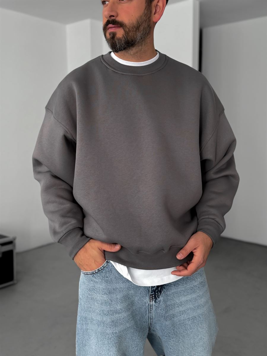 Basic Sweatshirt