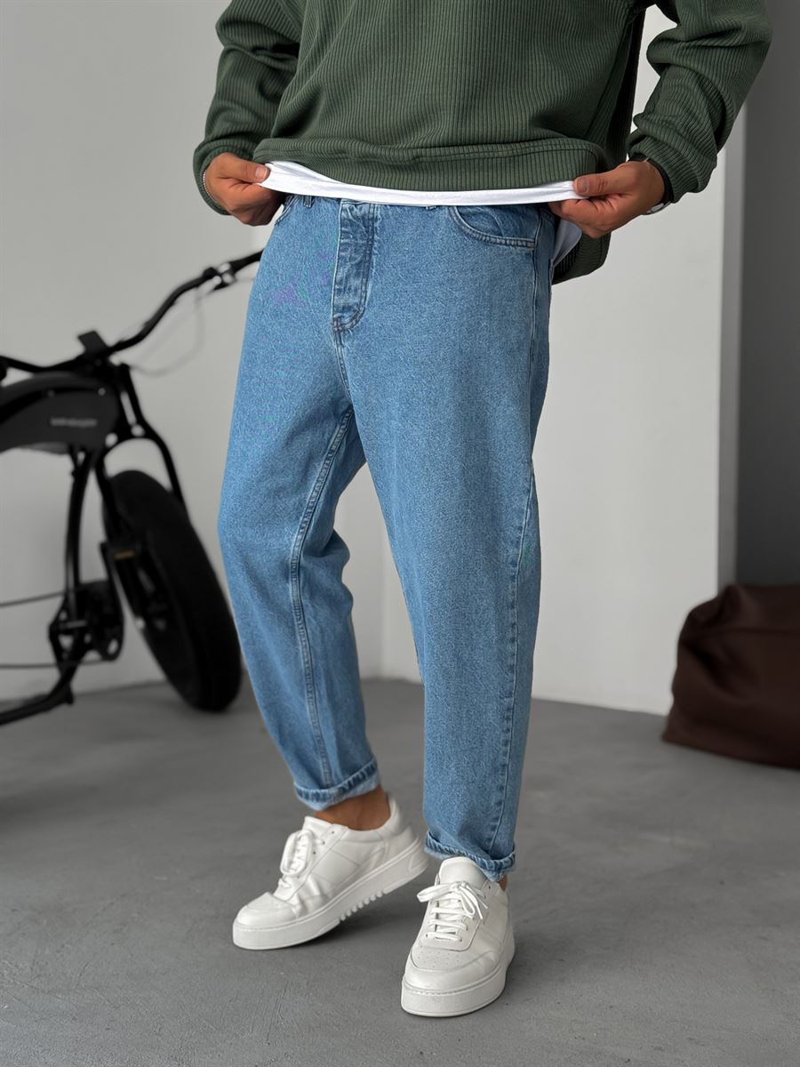 Basic Boyfriend Jean