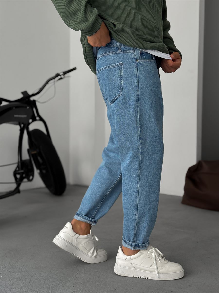 Basic Boyfriend Jean