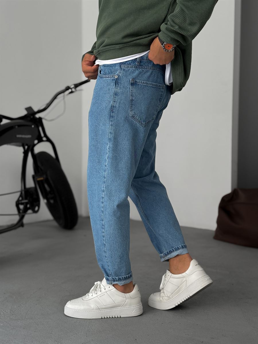 Basic Boyfriend Jean