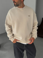 Heart Embroidered Basic Oversize Sweatshirt