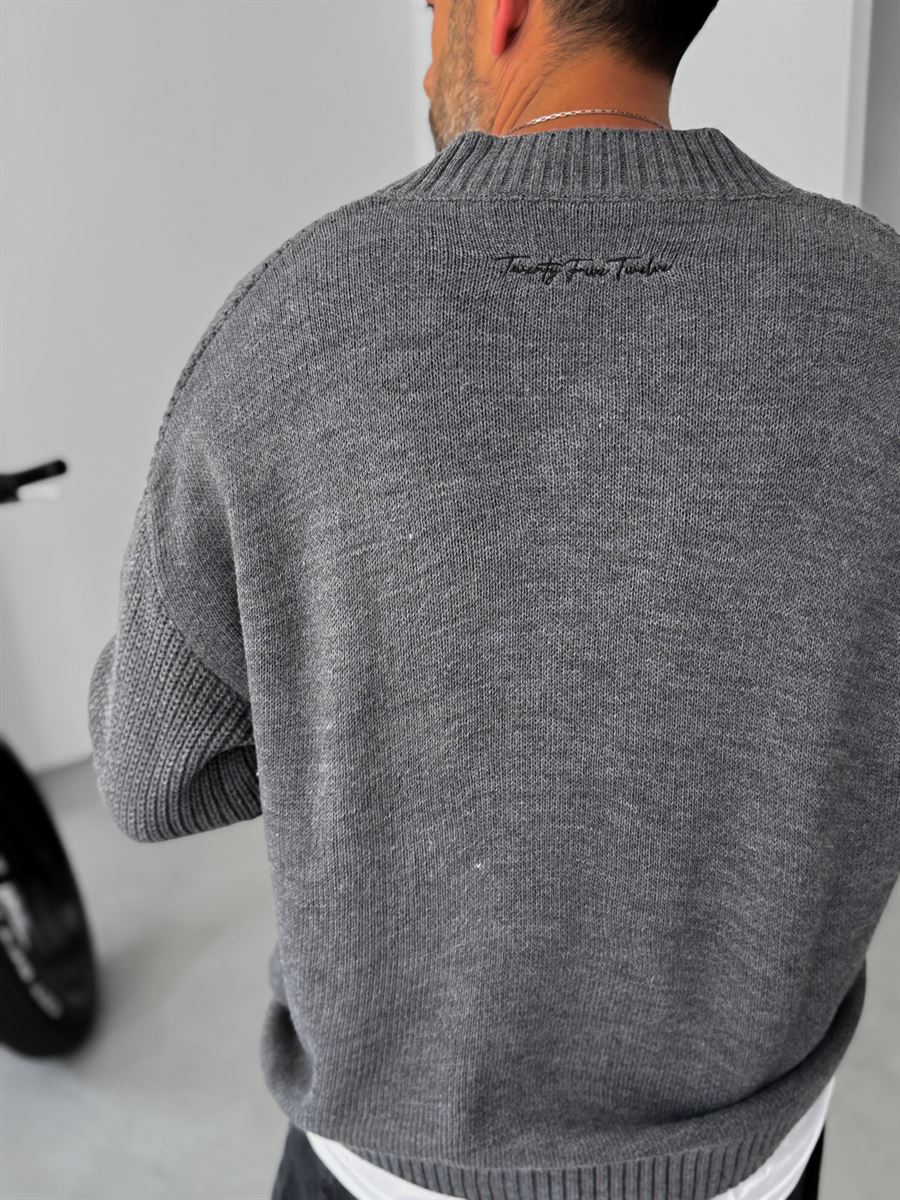 V-Neck Knitted Sweater with Embroidery Detail