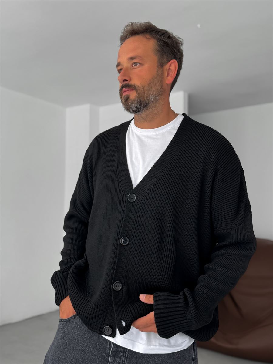 Buttoned Oversize Knitted Cardigan