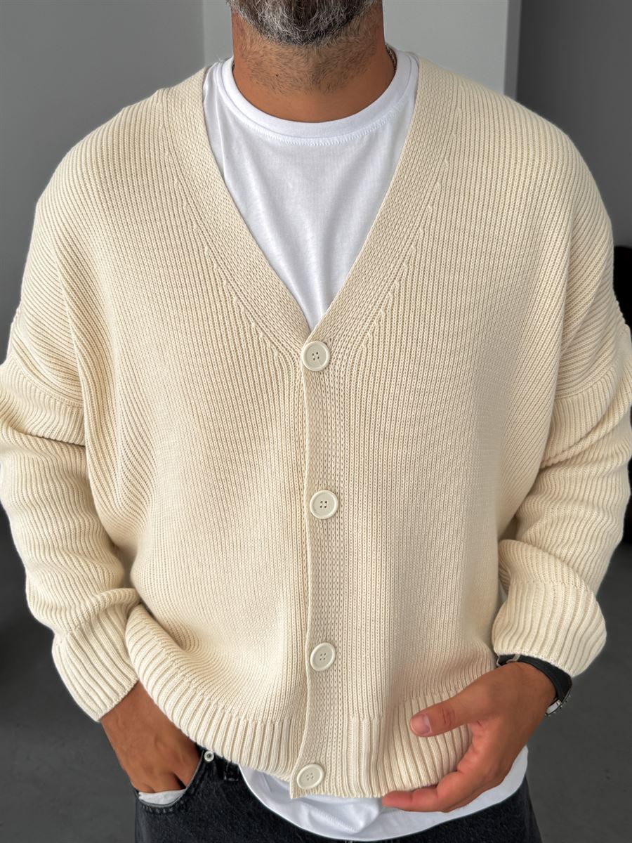 Buttoned Oversize Knitted Cardigan