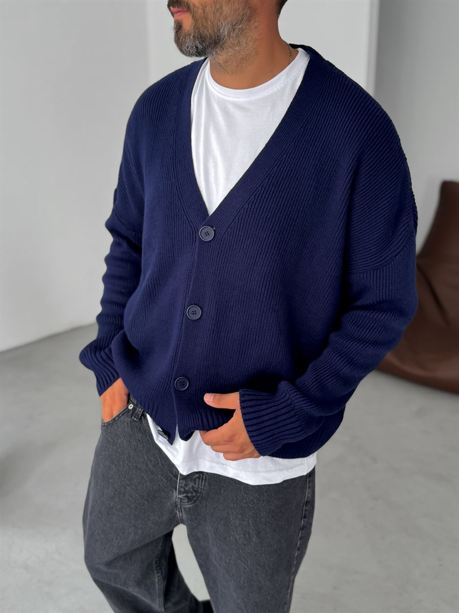 Buttoned Oversize Knitted Cardigan