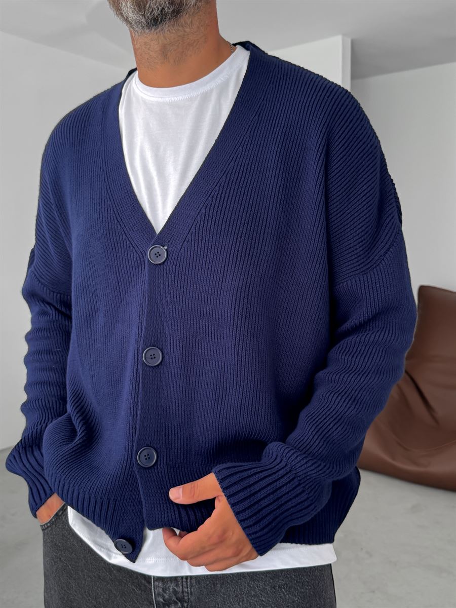 Buttoned Oversize Knitted Cardigan