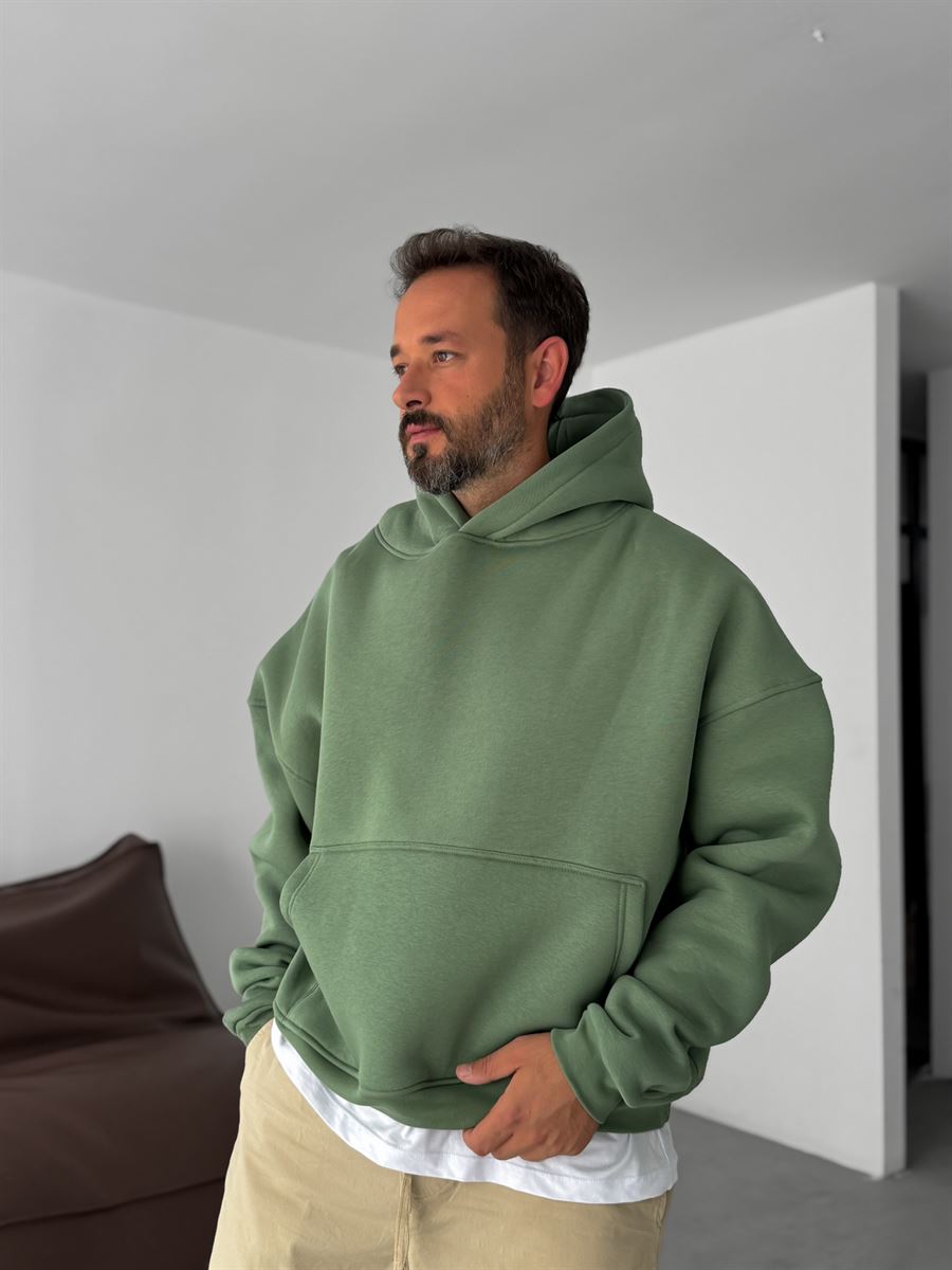 Basic Hooded Sweatshirt