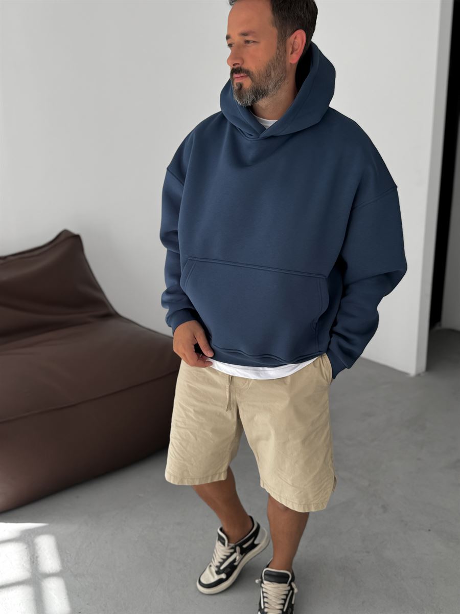 Basic Hooded Sweatshirt