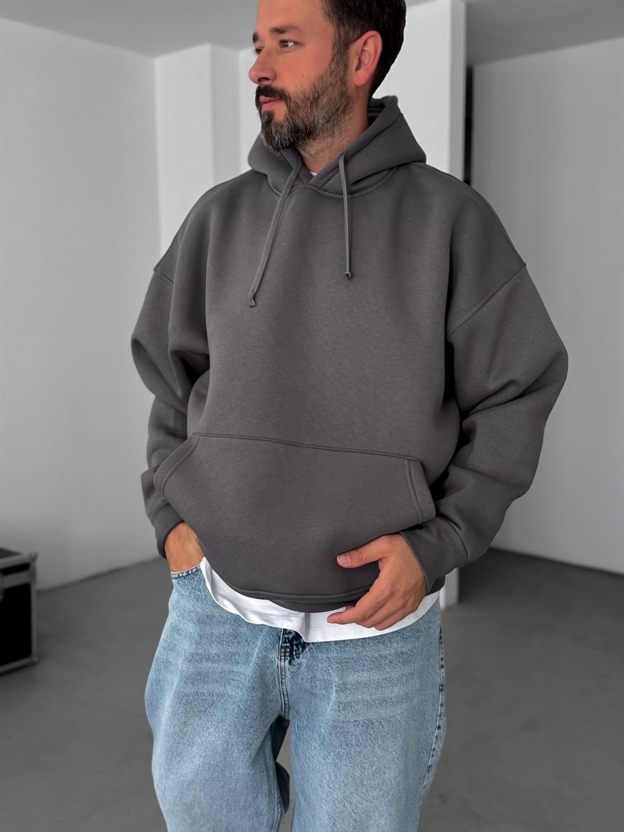 Basic Hooded Sweatshirt