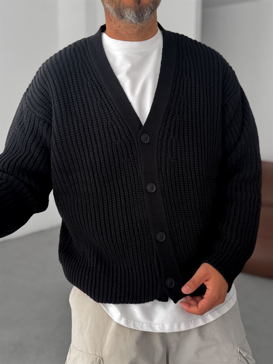 Buttoned Oversize Knit Cardigan