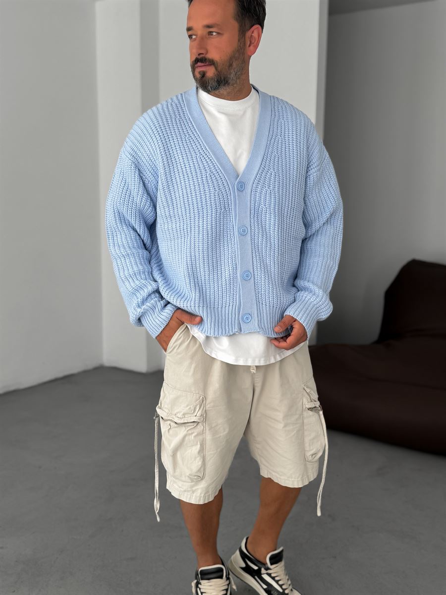 Buttoned Oversize Knit Cardigan