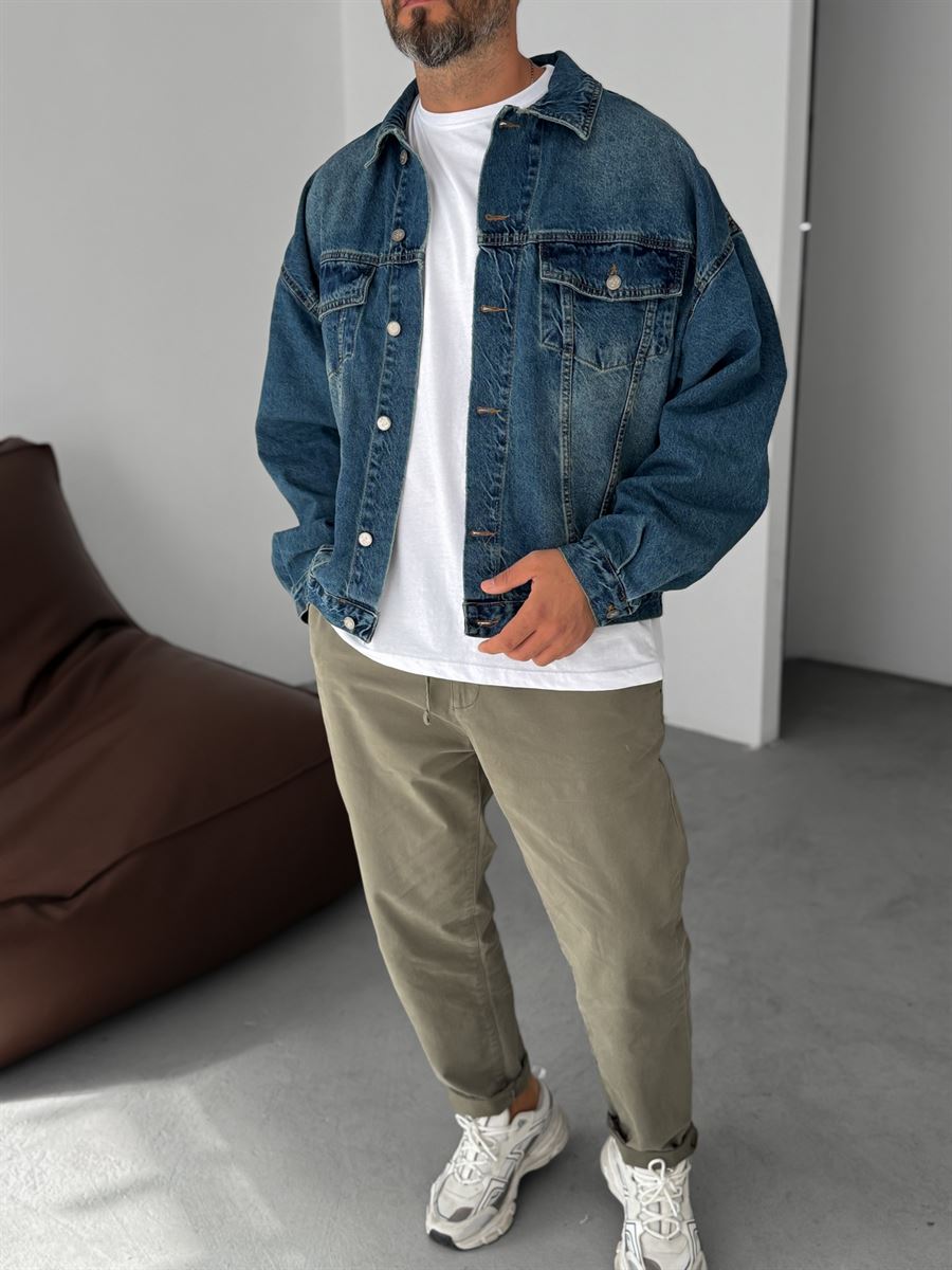 Buttoned Denim Jacket