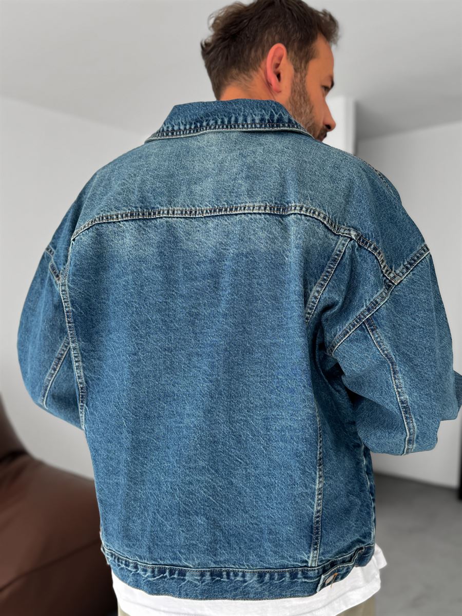 Buttoned Denim Jacket
