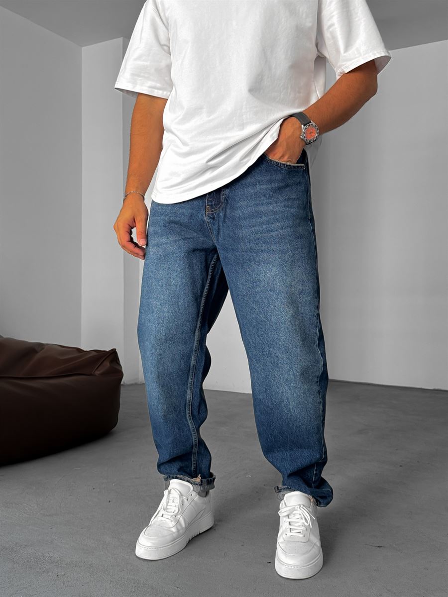 Hem Distressed Baggy Jean