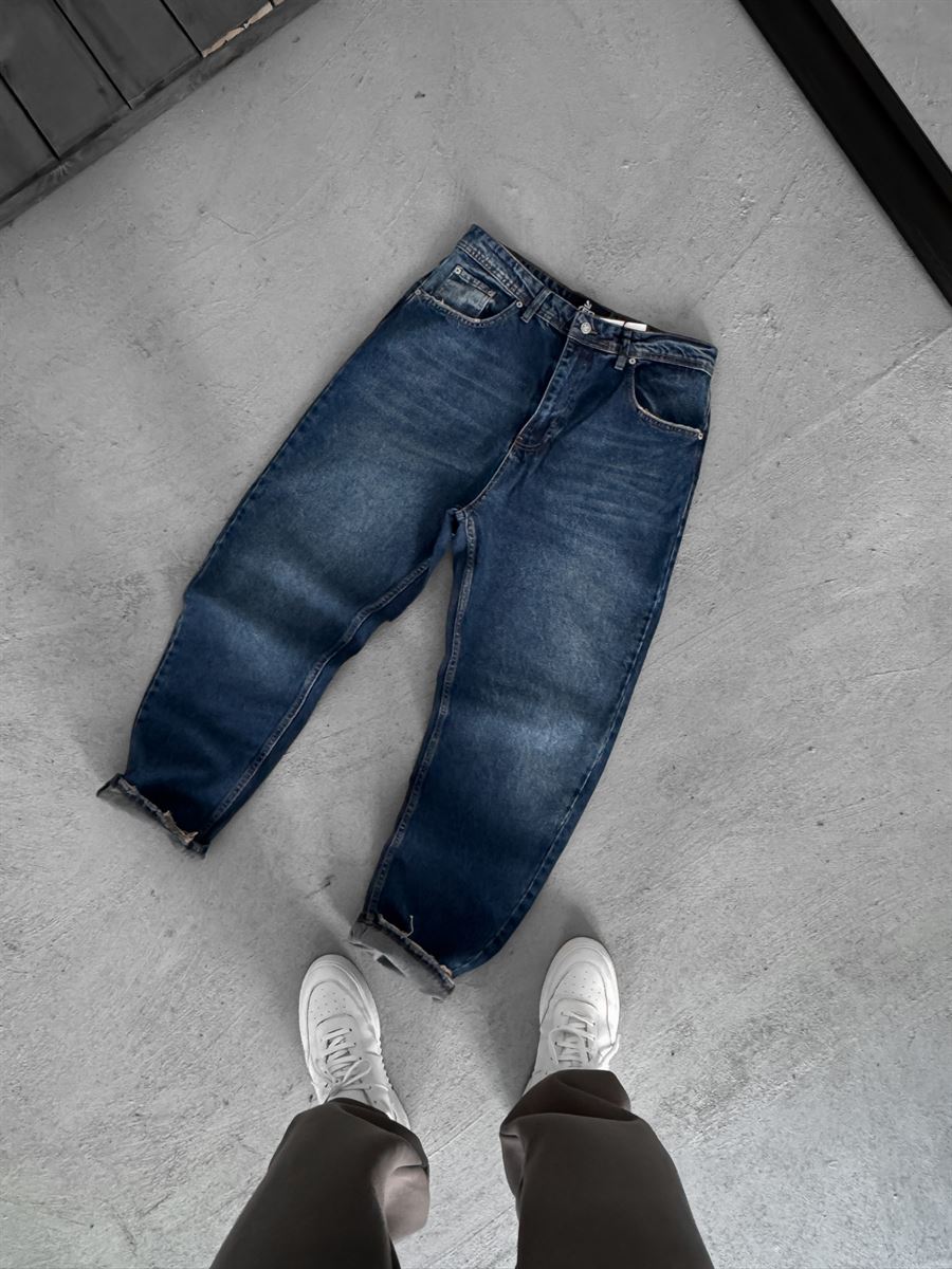 Hem Distressed Baggy Jean