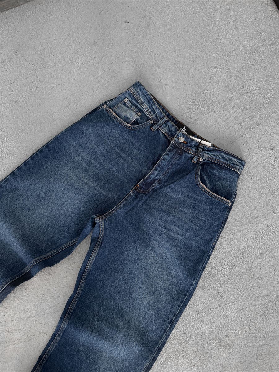 Hem Distressed Baggy Jean