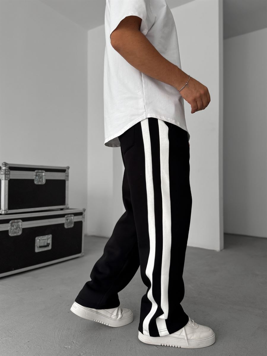 Striped Straight Leg Fleece-Lined Sweatpants